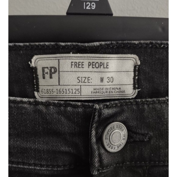 Free People Black Distressed Boyfriend Jeans Womens 30 Denim Frayed - Picture 3 of 6